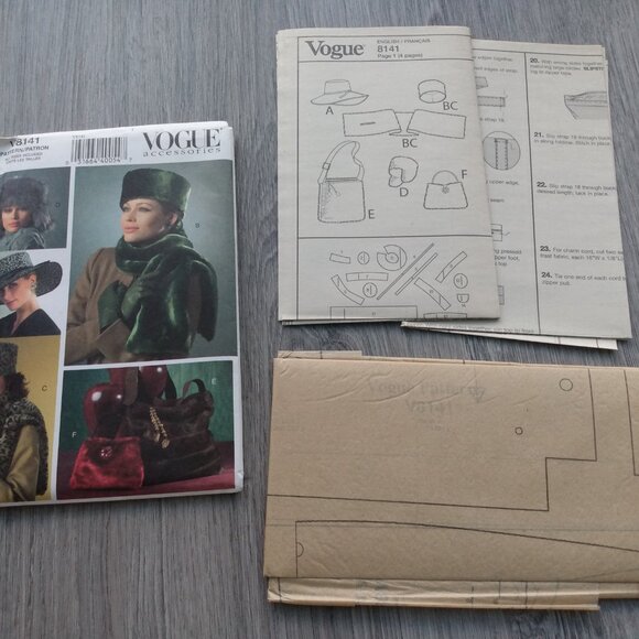 Vogue Fur Hat, Scarves and Purse Bags Sewing Pattern Winter Wear UNCUT 8141 - Picture 8 of 9